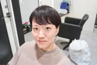ショート カラー ミヤザキ ユタカのヘアスタイル