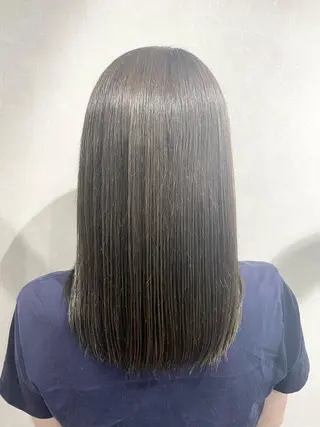 ミディアム ＳＨＩ ＺＵのヘアスタイル