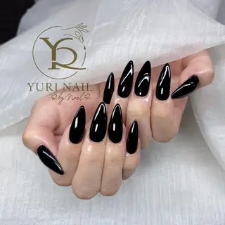 ネイル YURI Nail NARITAのネイルデザイン