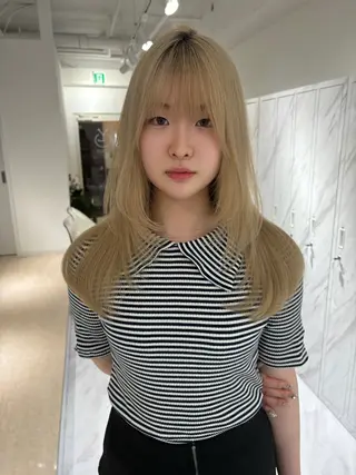 ロング レイヤーカット🤍 seriraのヘアスタイル
