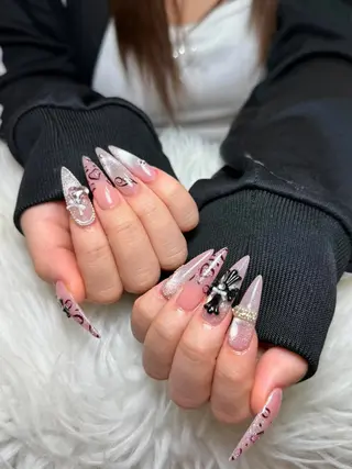 ネイル NIE MoMoのネイルデザイン