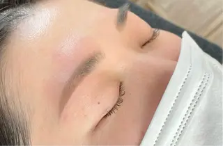 アイブロウ 石井 美帆のマツエク・マツパデザイン