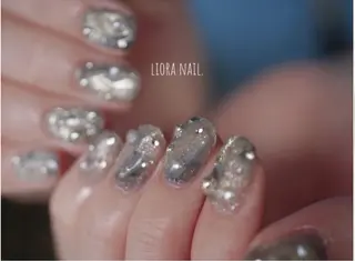 ネイル Liora nail 🪽nanamiのネイルデザイン