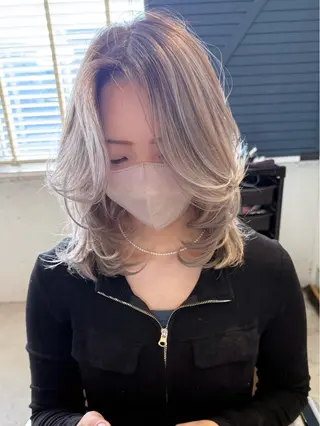 ミディアム カラー mellowman 【メロウマン】のヘアスタイル