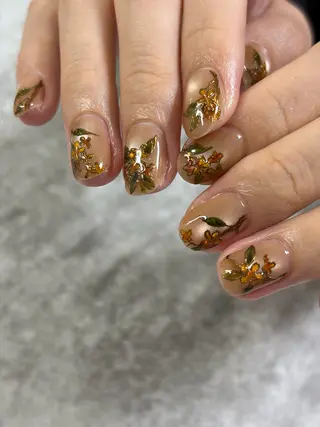 ネイル FIORITURA Maikoのネイルデザイン