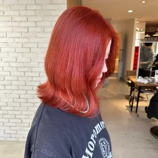 ミディアム 派手髪特化 🪐REN🪐のヘアスタイル