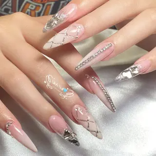 ネイル XIINH NAIL SALONのネイルデザイン
