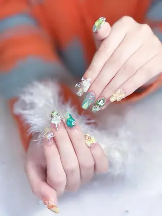 ミディアム Chann Channのネイルデザイン