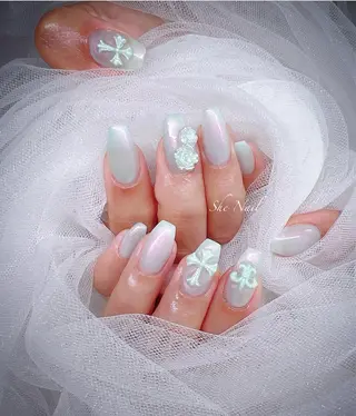 ネイル ISA_ BELLAのネイルデザイン