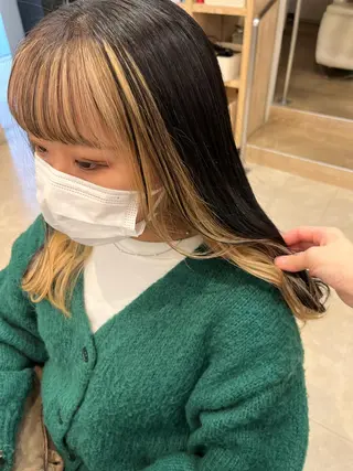 ロング カラー 暖色/ブリーチカラー 🎀 M i k uのヘアスタイル