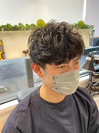 パーマ メンズ 髪質改善 メンズパーマゆうひのヘアスタイル