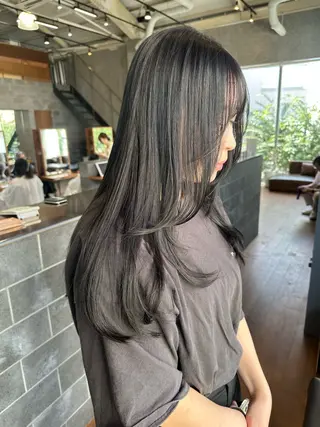 セミロング 柔らかいcolor 🌿harukaのヘアスタイル