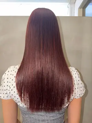 ロング カラー 小森 梨華のヘアスタイル