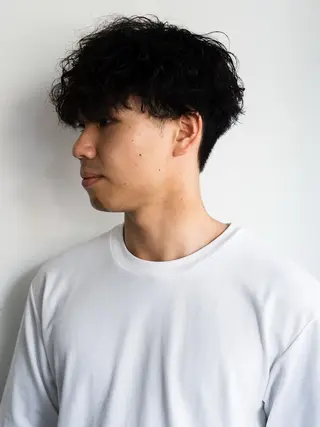 パーマ メンズ 的場 勇唯翔のヘアスタイル