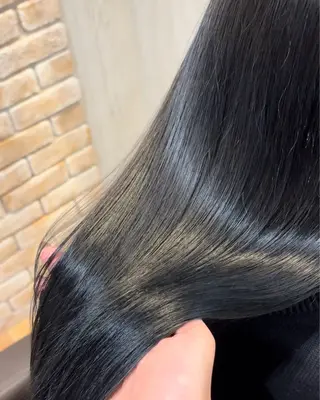ロング yui🥀/ボブ /ブリーチなしカラーのヘアスタイル