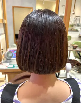 ミディアム カラー ハイライトカラー レイヤーカットのヘアスタイル