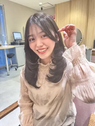 ロング 岩崎 太陽のヘアスタイル