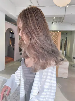 セミロング 是非可愛くさせて ください🩷sakiのヘアスタイル