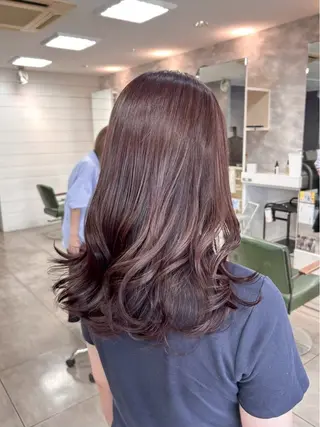 セミロング カラー 西岡 英菜のヘアスタイル
