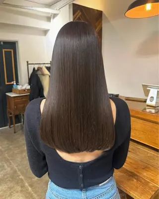 ロング NAGISA髪質改善 &透明感カラー🪞のヘアスタイル