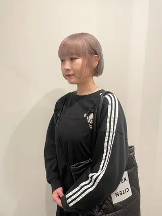 ミディアム カラー 渋谷 留菜のヘアスタイル