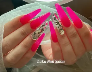 ネイル LU LU NailSalonのネイルデザイン