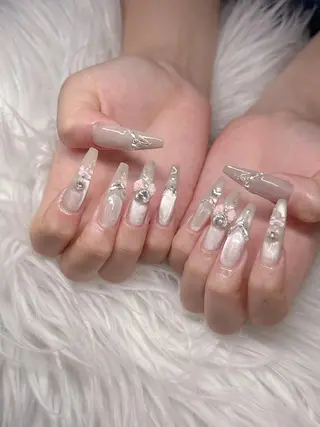 ネイル Lee Nailsのネイルデザイン
