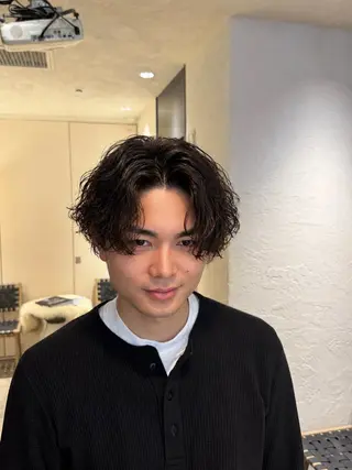 パーマ メンズ 渋谷/切りっぱなし レイヤー/ブリーチのヘアスタイル