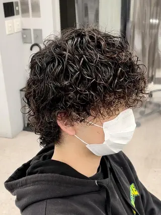 ショート 京都河原町 メンズパーマ助川龍哉のヘアスタイル