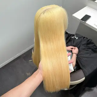 セミロング カラー 💫艶ハイトーン×髪 質改善💫リュウトのヘアスタイル