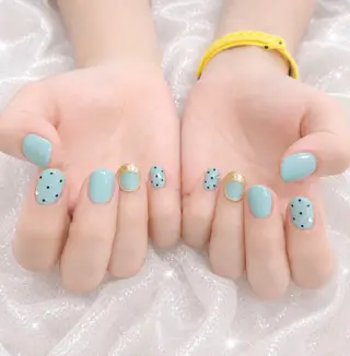 ネイル 折笠 遥菜のネイルデザイン