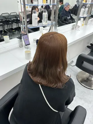 ミディアム rio🧚🏻♀️ 暖色/グレージュのヘアスタイル