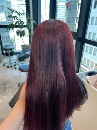 カラー NERO　清水 美琴のヘアスタイル