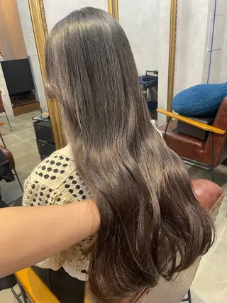 ロング 【aini天王寺】 𝐚𝐢𝐫𝐢✂︎のヘアスタイル