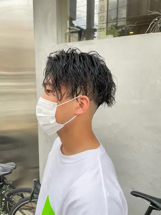 ミディアム メンズ CHIRU hair salonのヘアスタイル