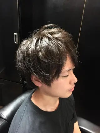 ミディアム カラー メンズ ✨メンズ特化 理容室✨遠藤 陸のヘアスタイル