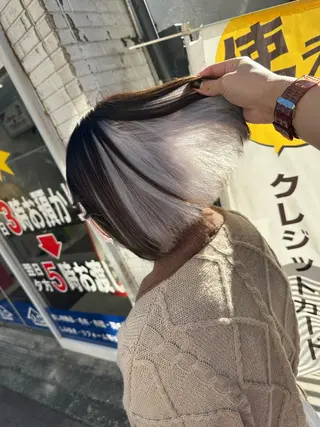 セミロング カラー ブリーチ特化🌈 MANATOのヘアスタイル