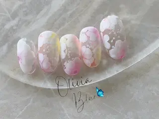 ネイル Olivia Blueのネイルデザイン