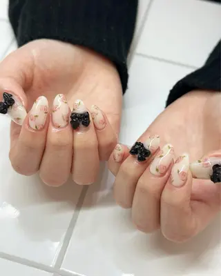 ネイル Elegancia. Hiromiのネイルデザイン