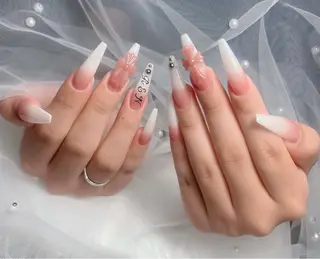 ネイル Lenie Nail Okuboのネイルデザイン