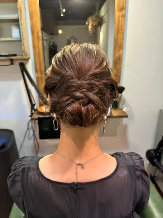 ミディアム ヘアアレンジ ERINA 🤍のマツエク・マツパデザイン