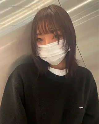カラー AIRI layer cut hairのヘアスタイル