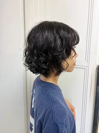 ショート 髪質改善/縮毛矯正 /コテ巻き風パーマのヘアスタイル