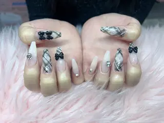 ネイル 💜MIYA nail鶴見店のネイルデザイン