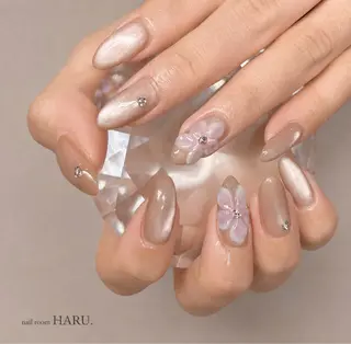 ネイル nailroom HARU.のネイルデザイン