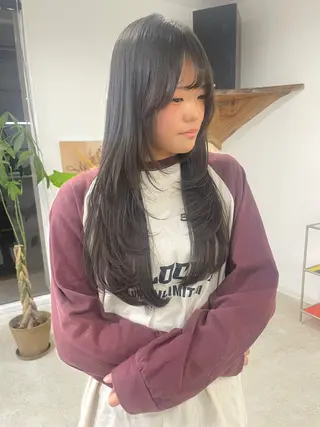 ロング 鈴木 七海のヘアスタイル