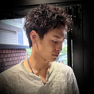 ショート パーマ メンズ スパイキーショート 心斎橋【戸兵吏駒】のヘアスタイル