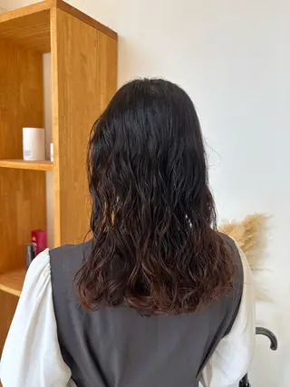 ロング パーマ レイヤーカット🥀/ 大曽根🤍yuukaのヘアスタイル