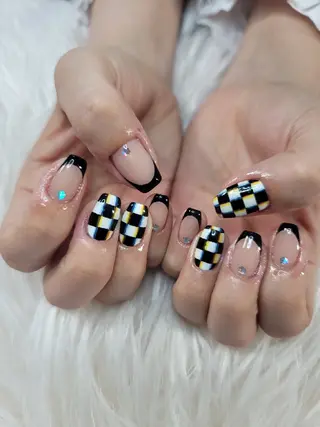 ネイル ･:*+.✳︎˚✧₊ MAKI NAILのネイルデザイン
