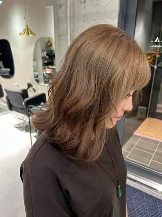 カラー YUDAIブリーチ• カラー/心斎橋•難波のヘアスタイル